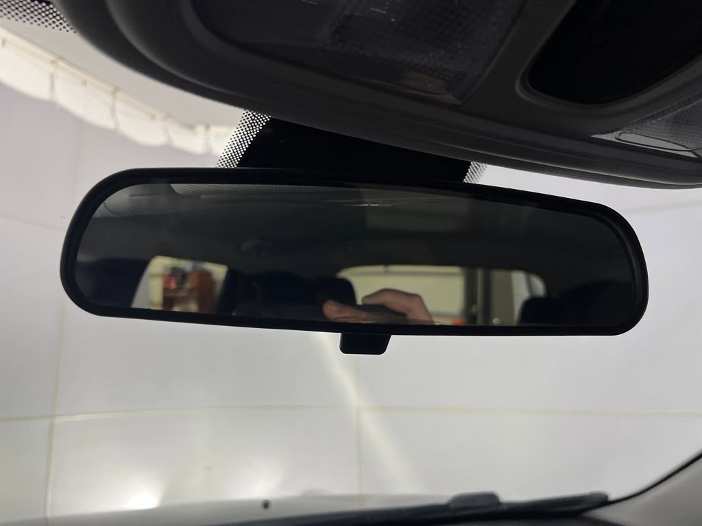 Used 2019 Jeep Cherokee Latitude w/ Popular Appearance Group image 80