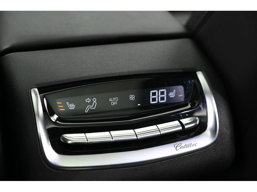 Certified 2025 Cadillac XT6 Premium Luxury image 29