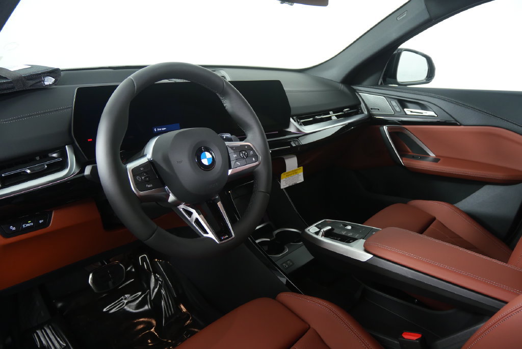 New 2026 BMW X2 xDrive28i w/ Technology Package AWD/4WD image 12