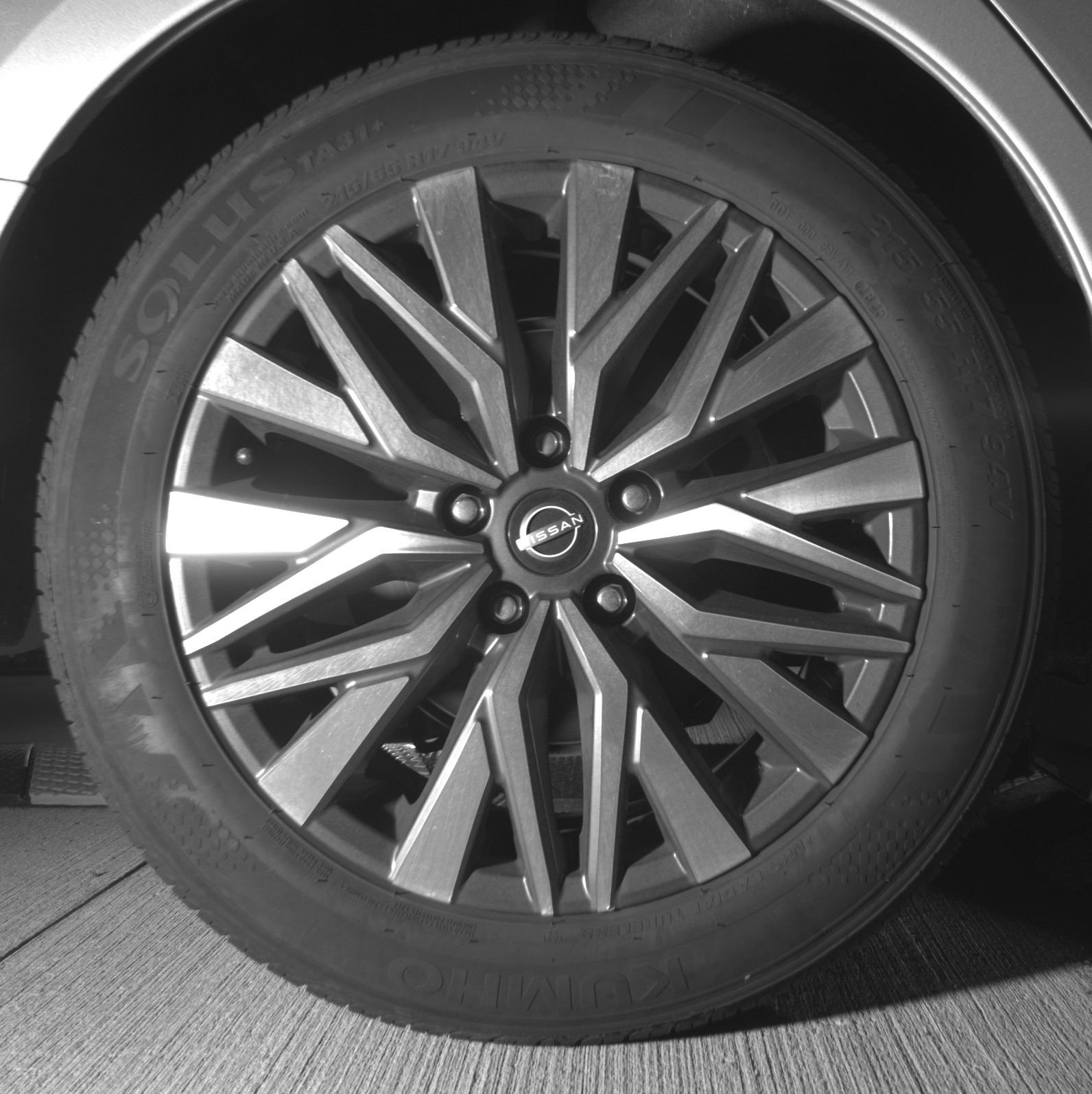 Used 2025 Nissan Altima 2.5 SV FWD image 15