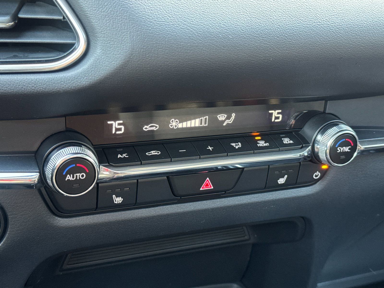 Used 2024 MAZDA CX-30 AWD 2.5 S w/ Premium Package image 20