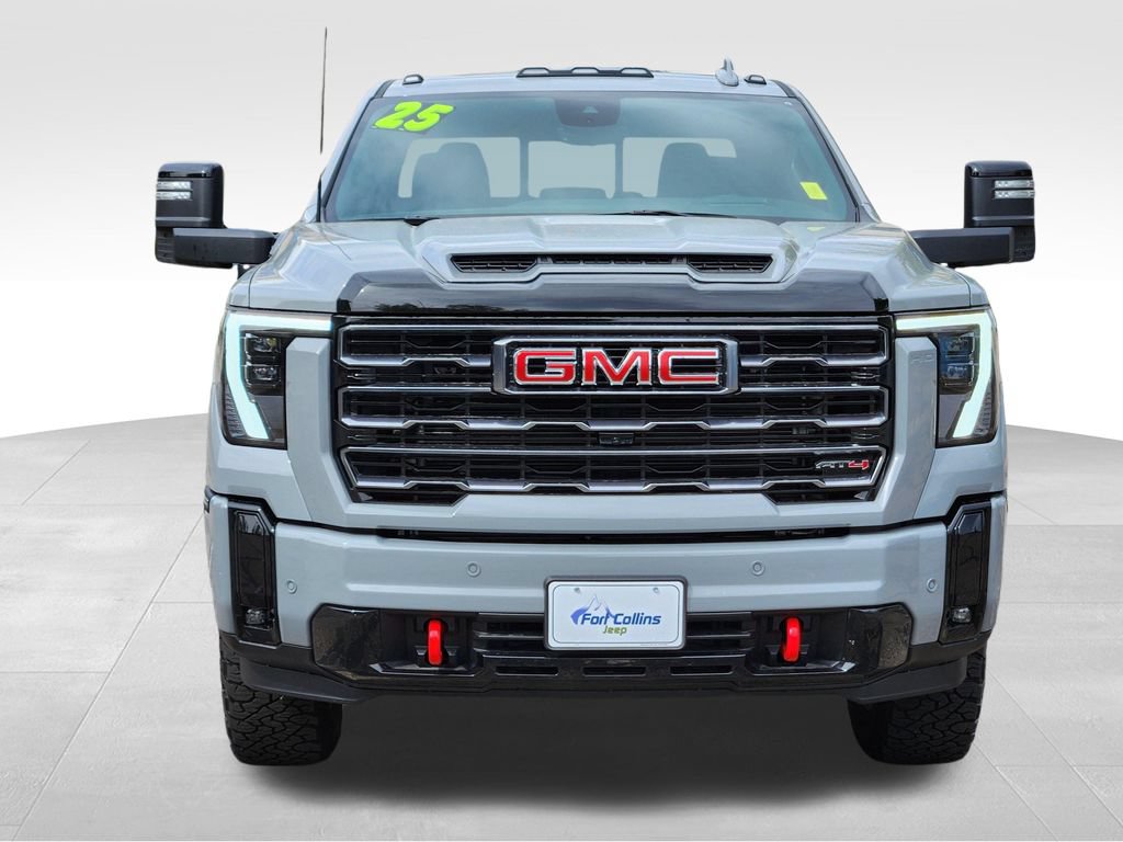 Used 2025 GMC Sierra 3500 AT4 w/ AT4 Premium Plus Package AWD/4WD image 2