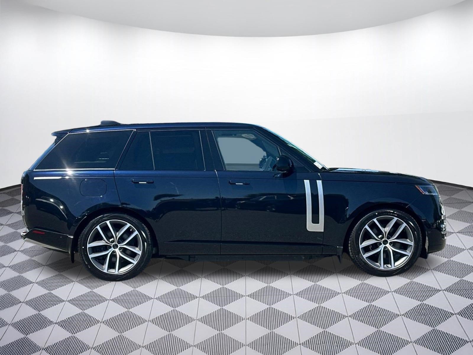New 2026 Land Rover Range Rover Autobiography AWD/4WD image 7