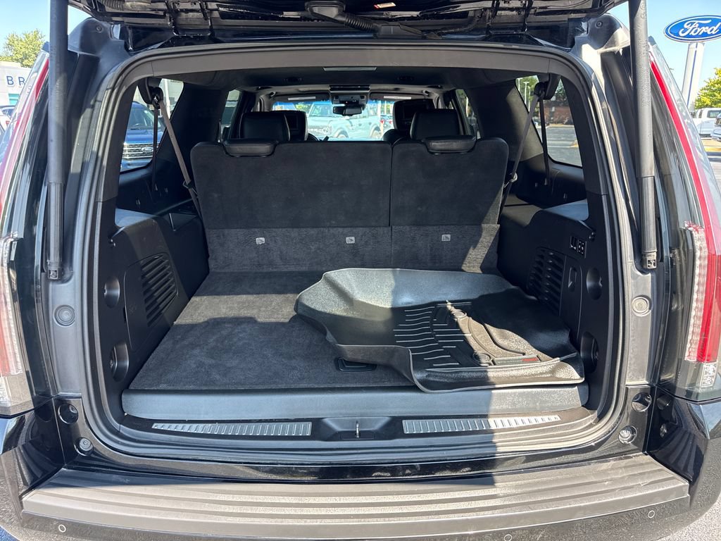 Used 2016 Cadillac Escalade ESV Platinum AWD/4WD image 12