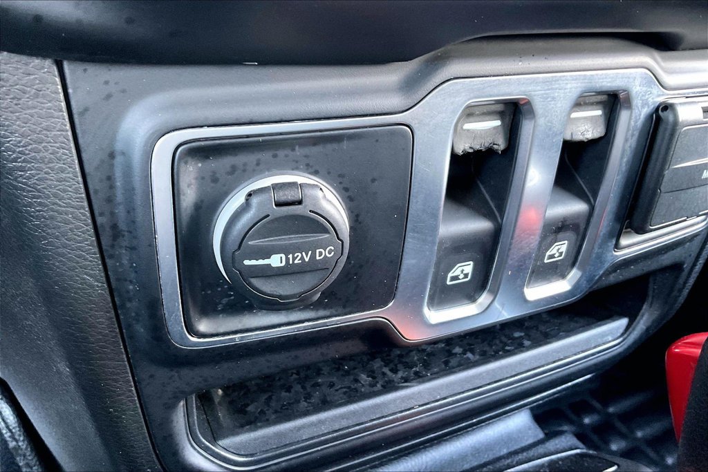 Used 2019 Jeep Wrangler Sport w/ Quick Order Package 24S AWD/4WD image 18