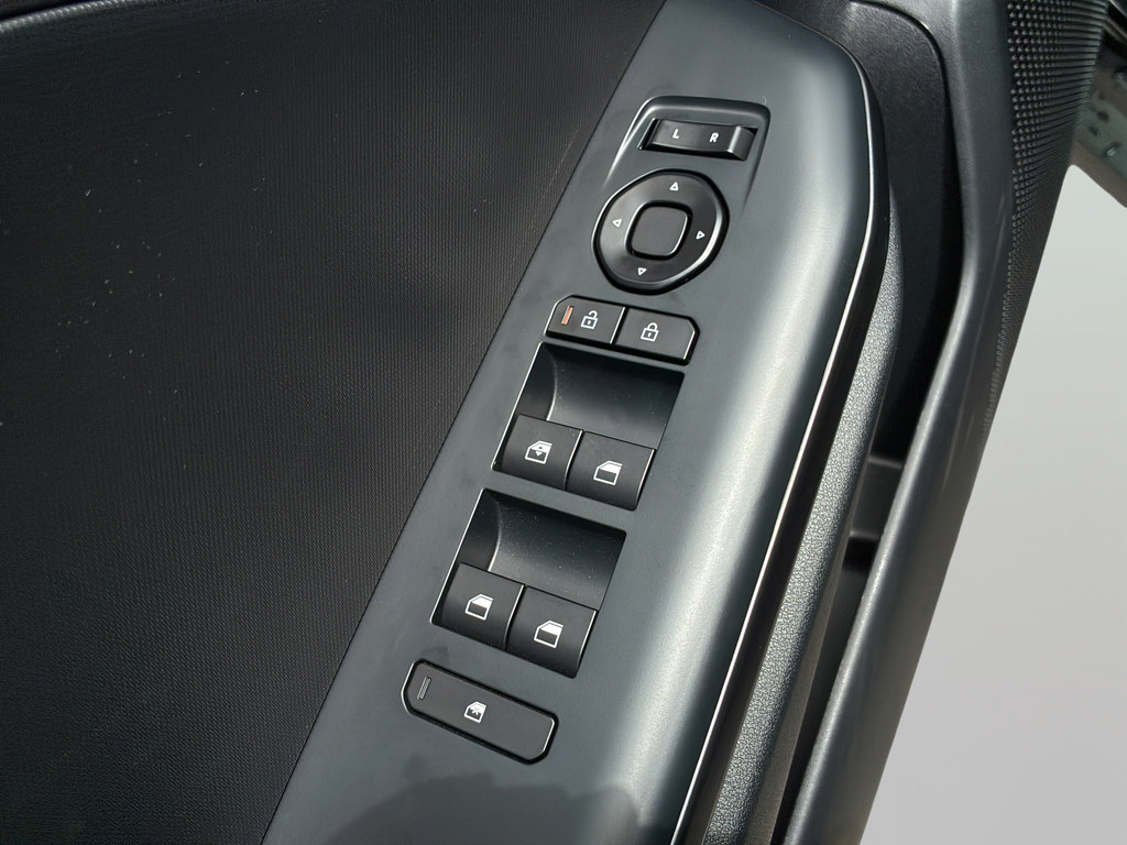 New 2026 Kia K4 FWD image 10