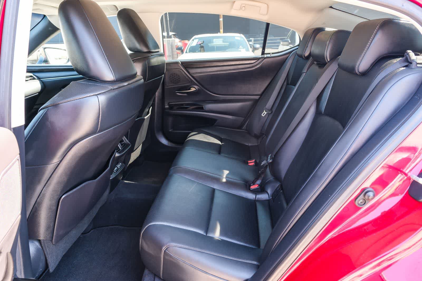 Used 2023 Lexus ES 350 w/ Premium Package FWD image 20