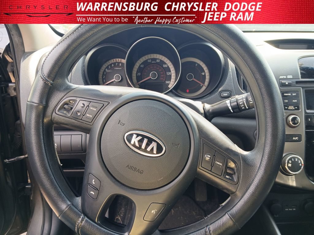 Used 2013 Kia Forte EX w/ Fuel Economy Pkg FWD image 14