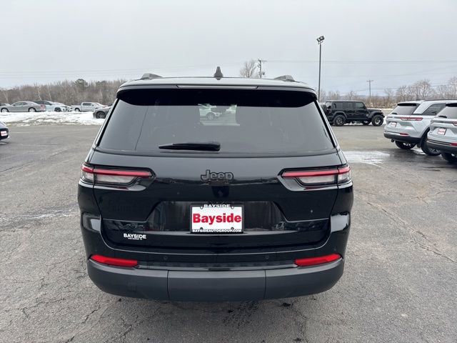 Used 2023 Jeep Grand Cherokee L Laredo image 7