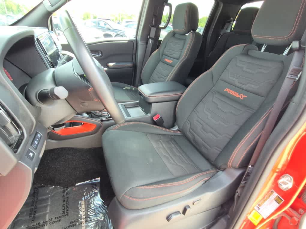 Used 2025 Nissan Frontier Pro-X w/ Tow Package RWD image 10
