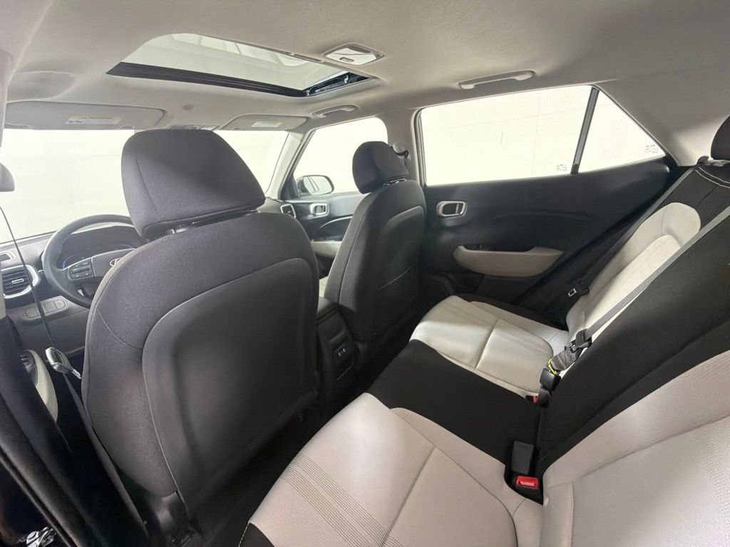 New 2026 Hyundai Venue SEL FWD image 26
