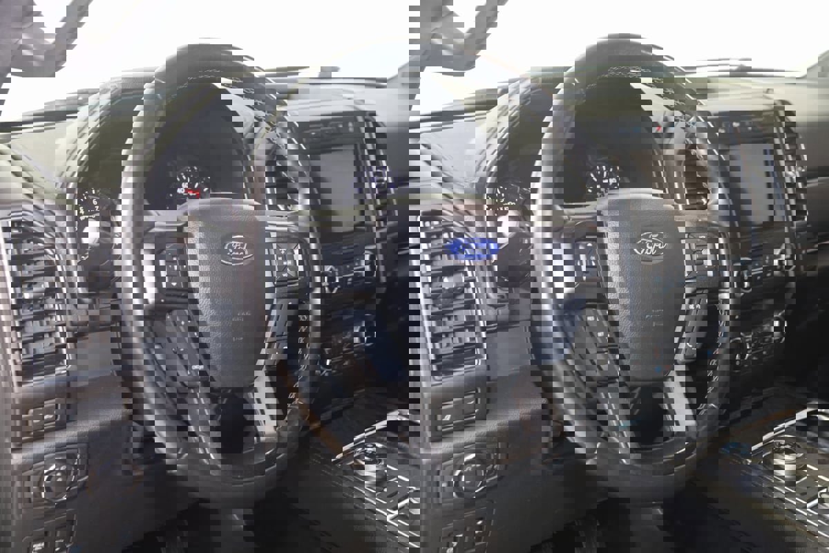 Used 2018 Ford Expedition Limited w/ Equipment Group 302A image 6