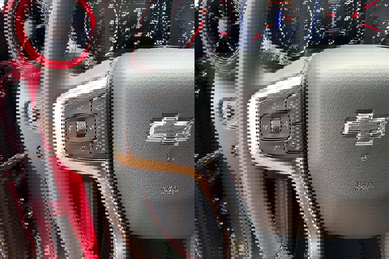 Used 2025 Chevrolet Blazer RS FWD image 23