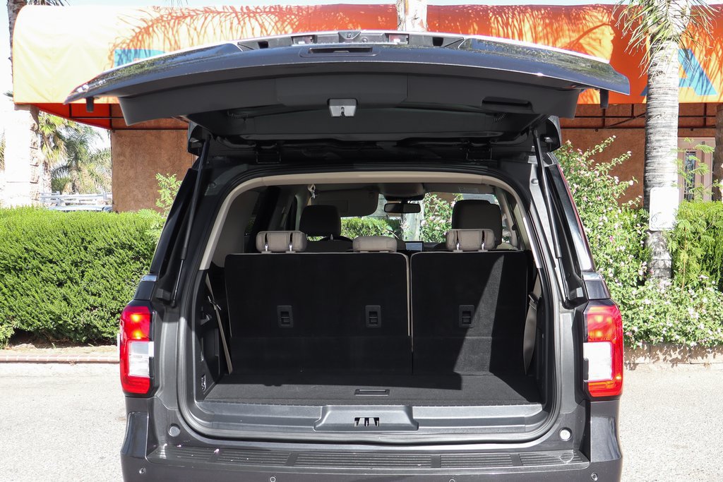 Used 2022 Ford Expedition XLT AWD/4WD image 8