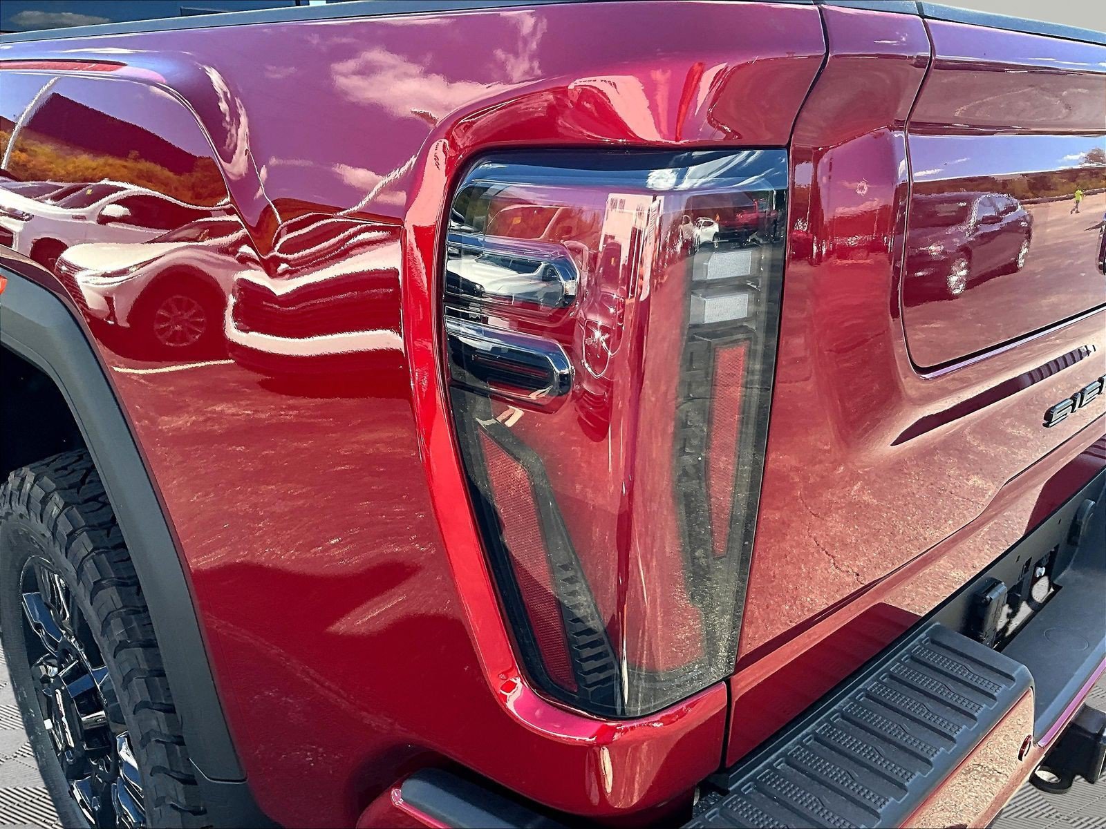 New 2026 GMC Sierra 2500 AT4 w/ AT4 Premium Plus Package AWD/4WD image 15