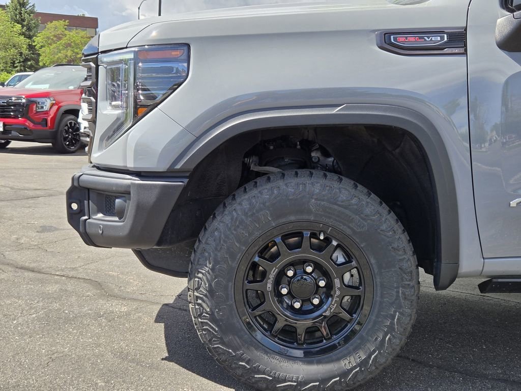 Used 2024 GMC Sierra 1500 AT4X w/ AT4X AEV Edition AWD/4WD image 6