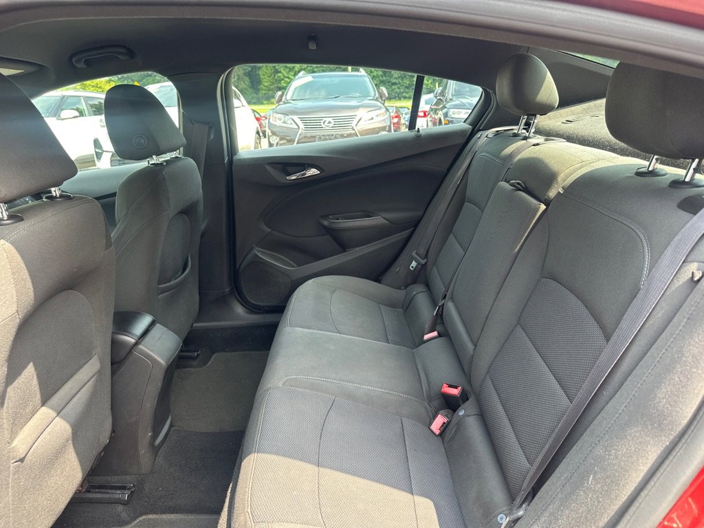 Used 2016 Chevrolet Cruze LT w/ RS Package image 12