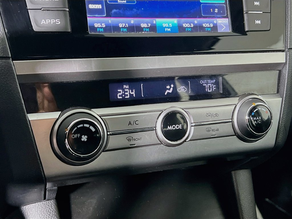 Used 2019 Subaru Outback 2.5i AWD/4WD image 14