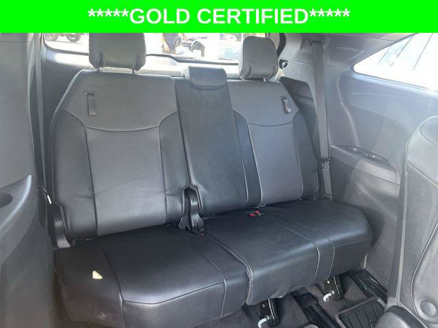 Certified 2022 Toyota Sienna XLE Woodland Edition AWD/4WD image 37