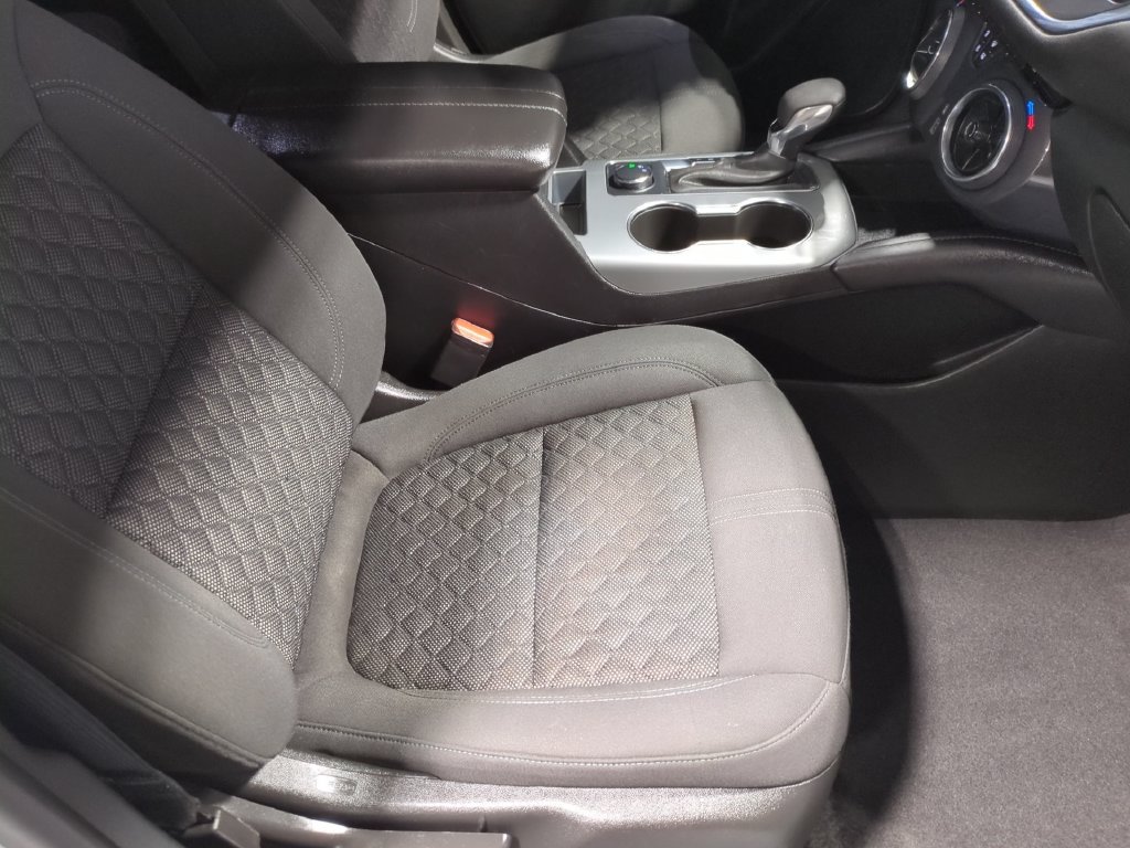 Used 2021 Chevrolet Blazer LT FWD image 23