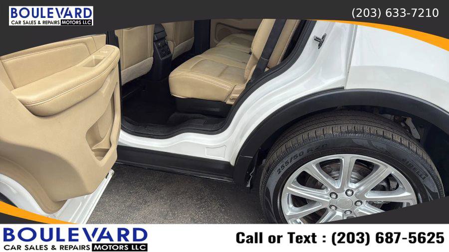 Used 2016 Ford Explorer Limited w/ Equipment Group 303A image 30