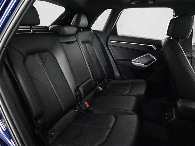 Used 2023 Audi Q3 2.0T Premium Plus w/ Premium Plus Package image 21