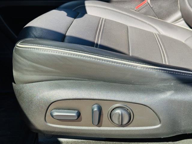 Certified 2023 GMC Acadia Denali w/ Black Diamond Edition image 17