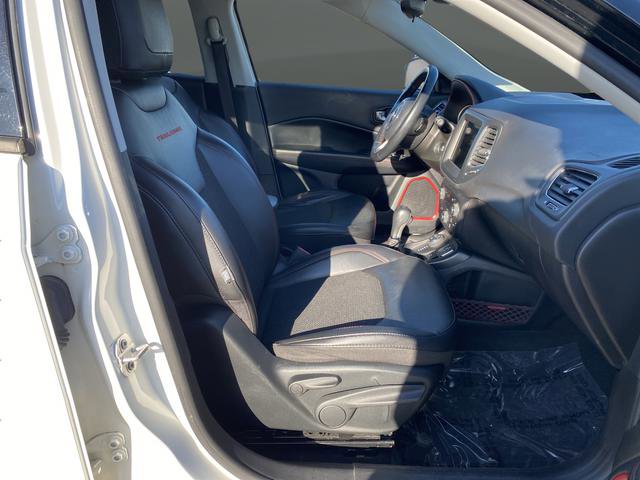Used 2019 Jeep Compass Trailhawk image 34