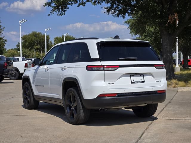 Certified 2023 Jeep Grand Cherokee Limited w/ Black Appearance Package AWD/4WD image 5