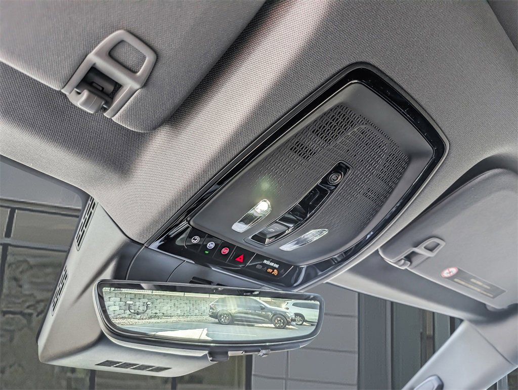 New 2026 Cadillac Optiq Sport 2 image 32