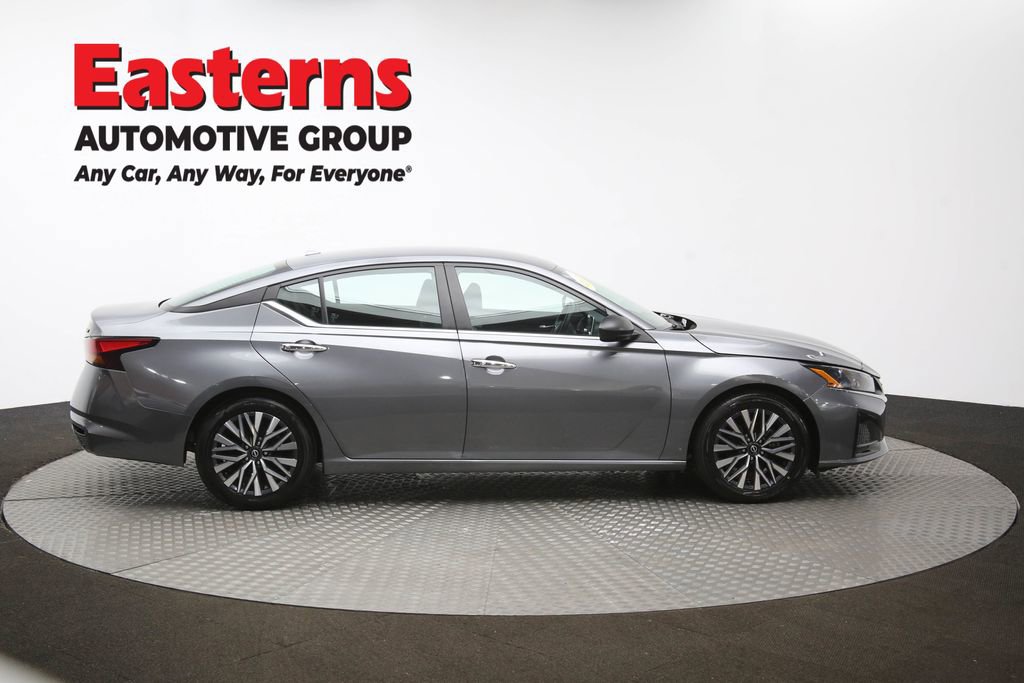 Used 2024 Nissan Altima 2.5 SV image 44