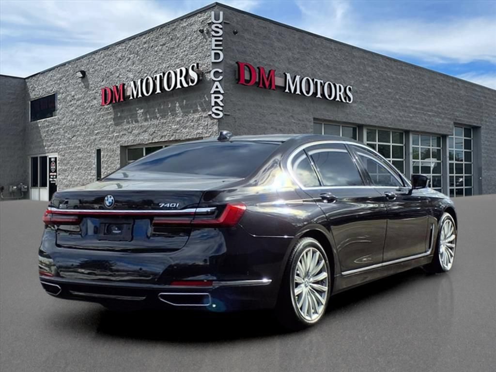 Used 2021 BMW 740i xDrive w/ Premium Package AWD/4WD image 5