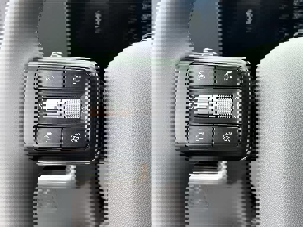 New 2026 Hyundai Ioniq 9 SE image 23