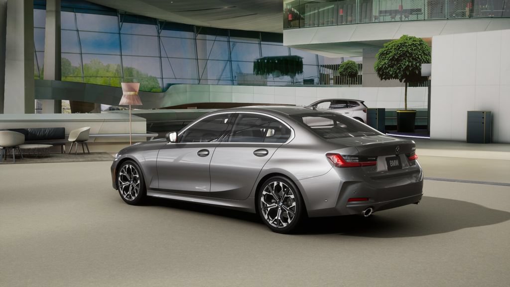 Used 2026 BMW 330i Sedan w/ Premium Package RWD image 30