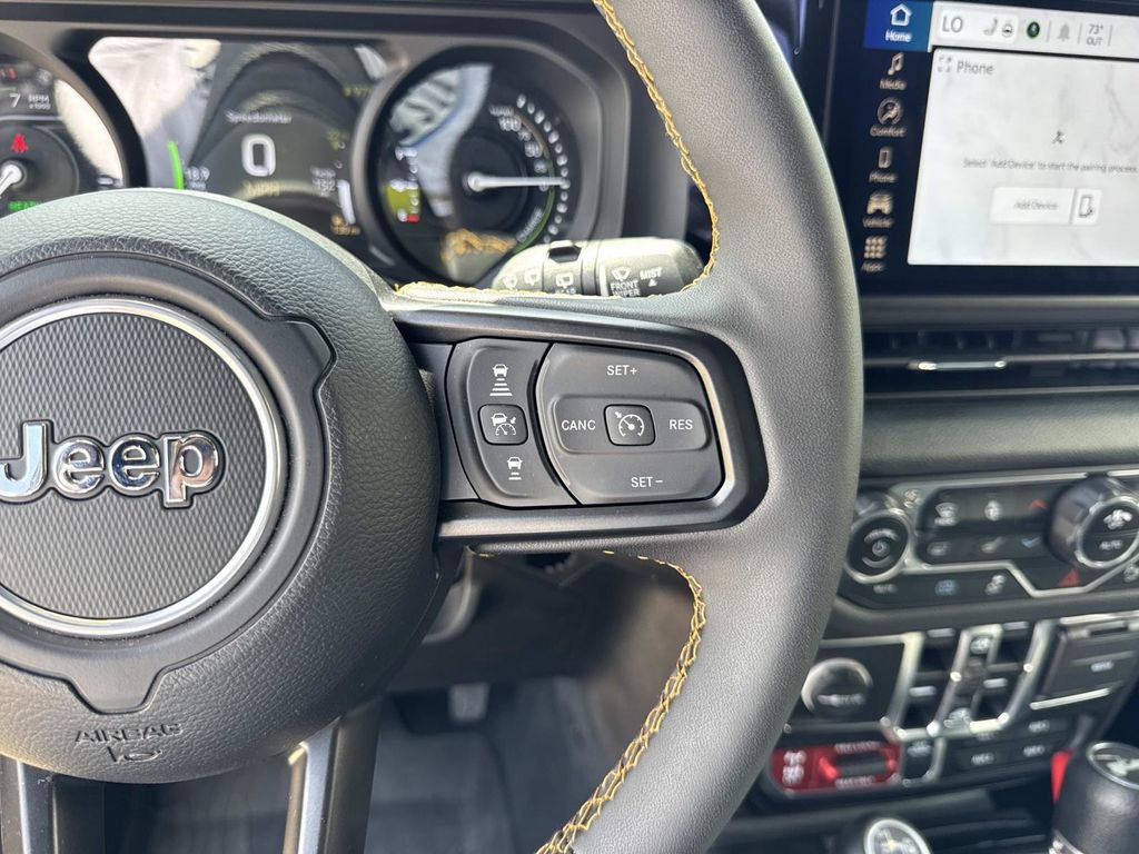 Used 2024 Jeep Wrangler Unlimited image 41