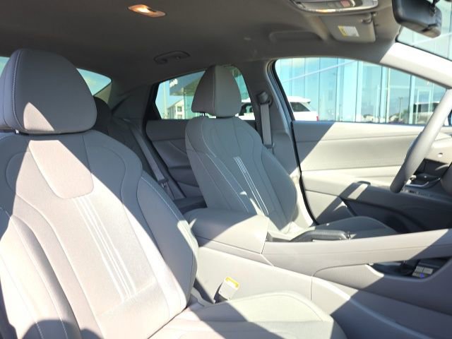 Certified 2023 Hyundai Elantra SEL w/ Cargo Package image 8