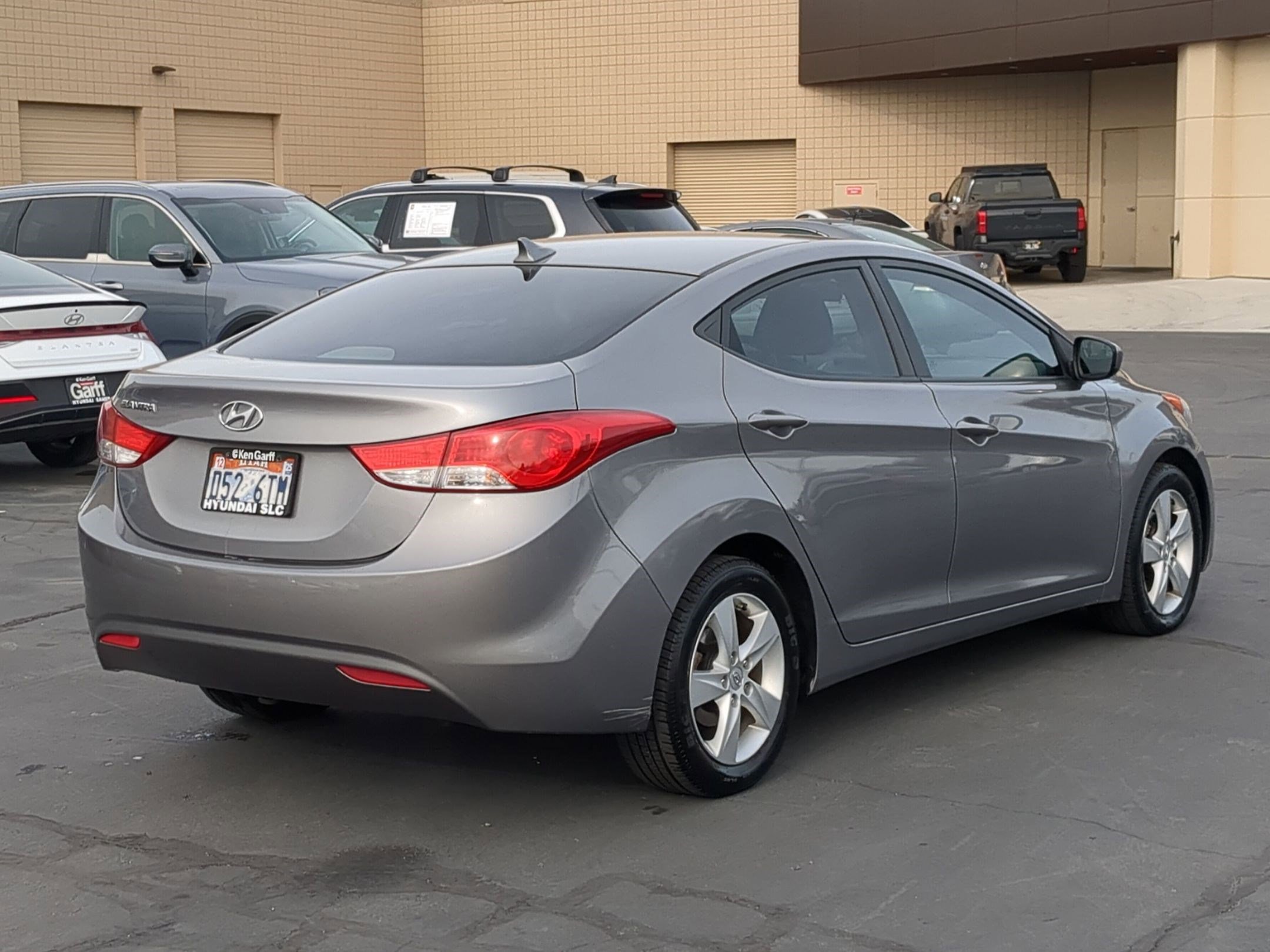 Used 2011 Hyundai Elantra GLS w/ Preferred Equipment Pkg 3 image 3