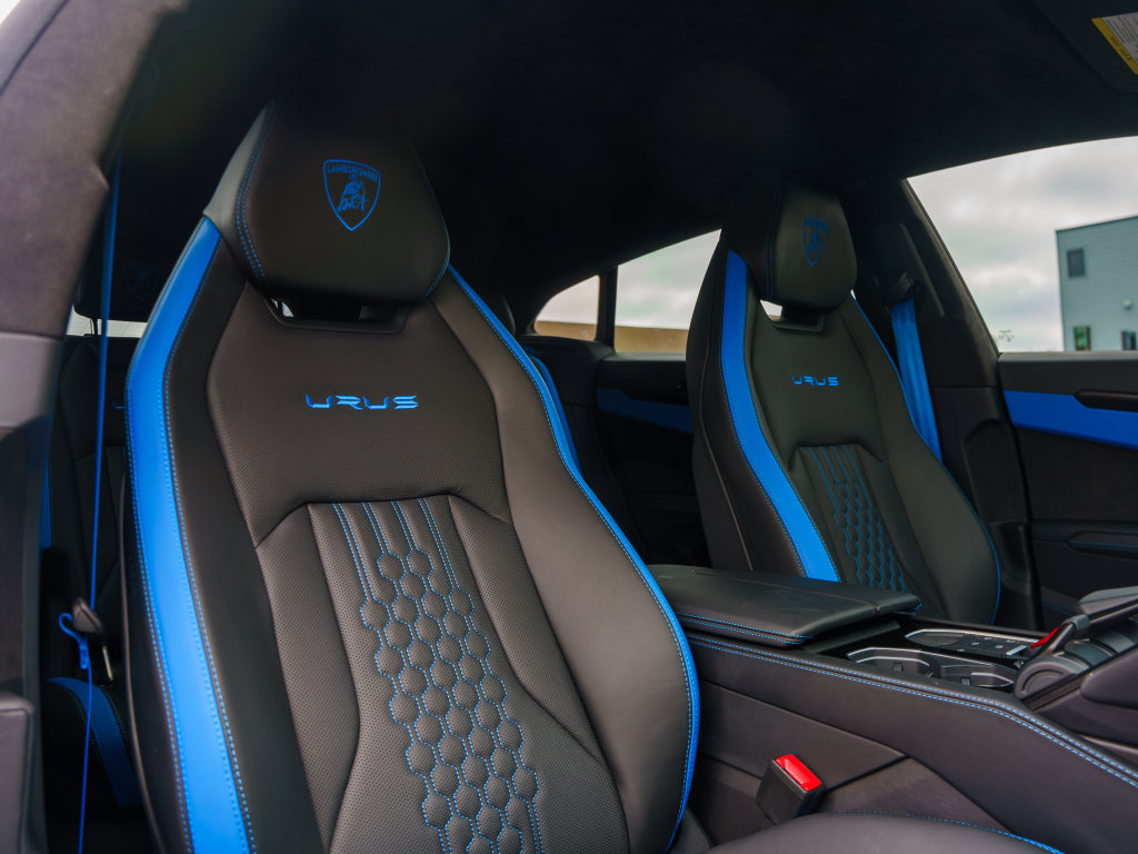 Used 2024 Lamborghini Urus S AWD/4WD image 28