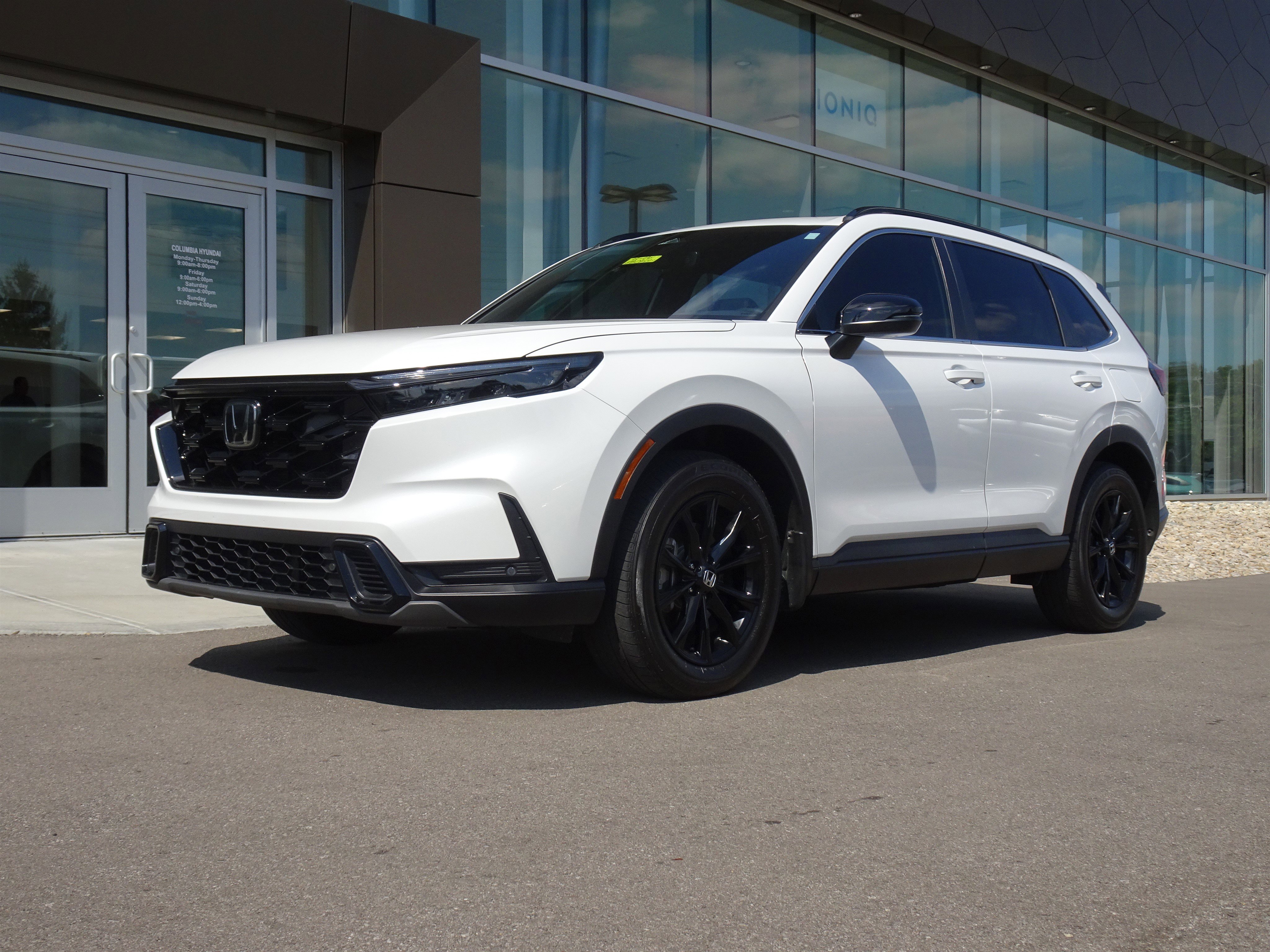 Used 2025 Honda CR-V Sport-L image 1