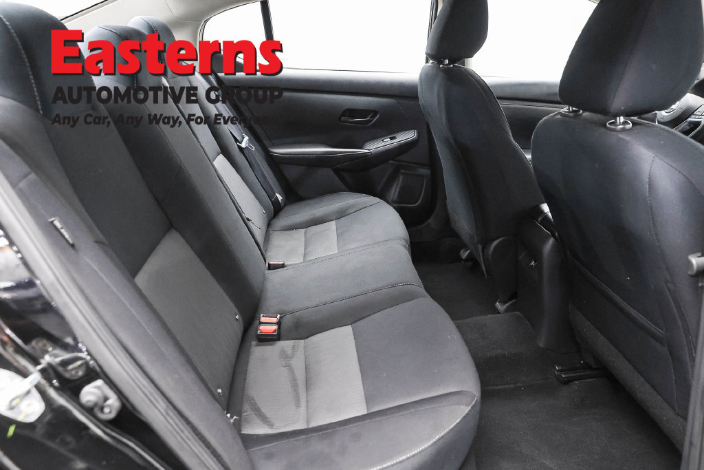 Used 2024 Nissan Sentra SV FWD image 25