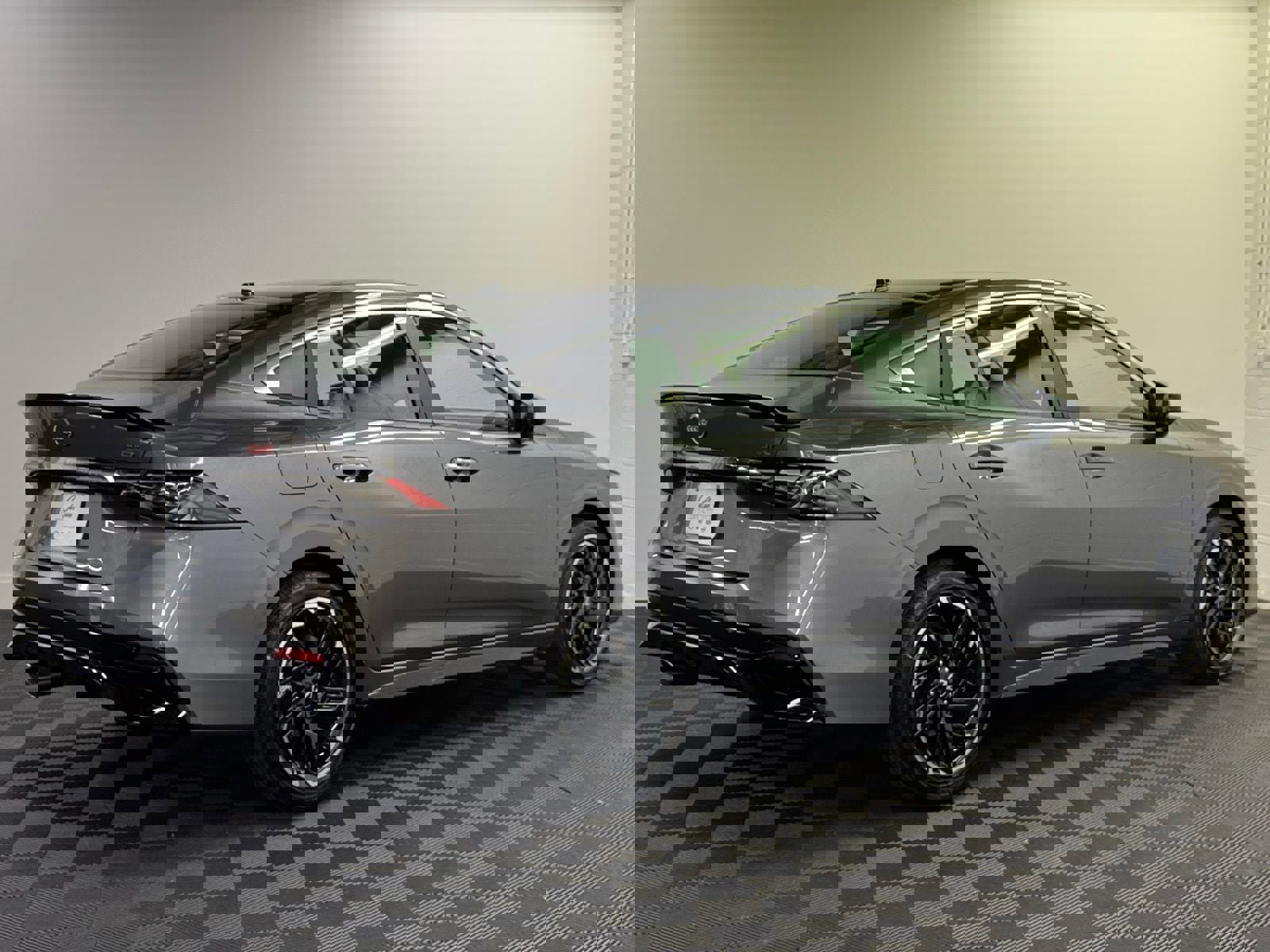 New 2026 Nissan Sentra SR image 2