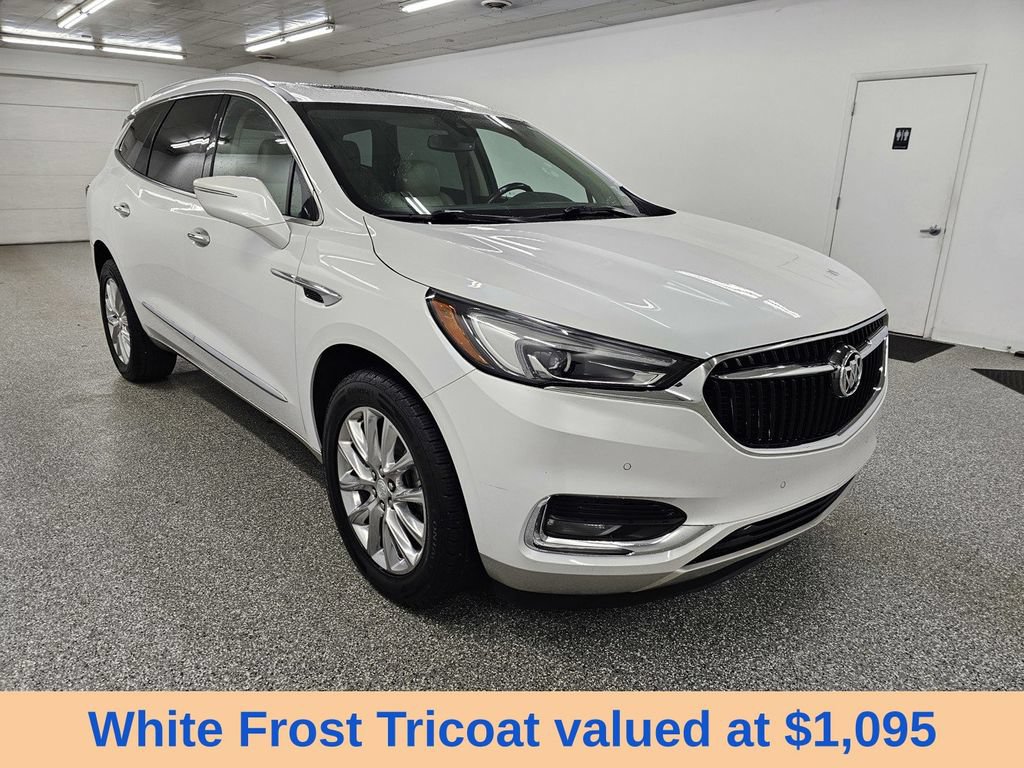 Used 2020 Buick Enclave Premium w/ Sun and Sites Package AWD/4WD image 3