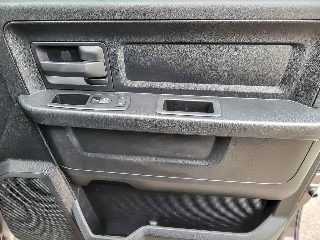Used 2014 RAM 1500 Express image 20