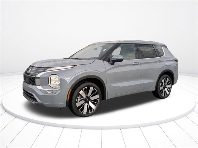 New 2025 Mitsubishi Outlander SEL image 7