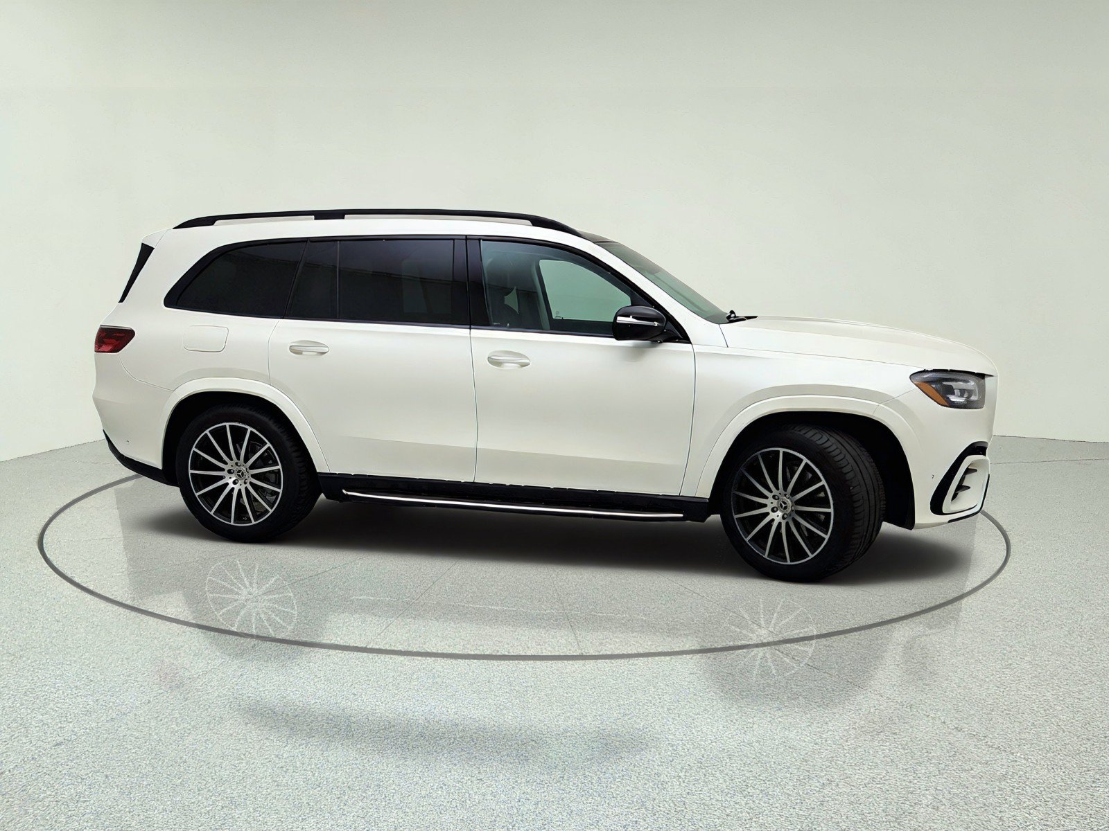 Certified 2024 Mercedes-Benz GLS 580 4MATIC image 6