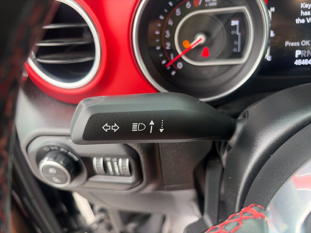 Used 2020 Jeep Gladiator Rubicon AWD/4WD image 34