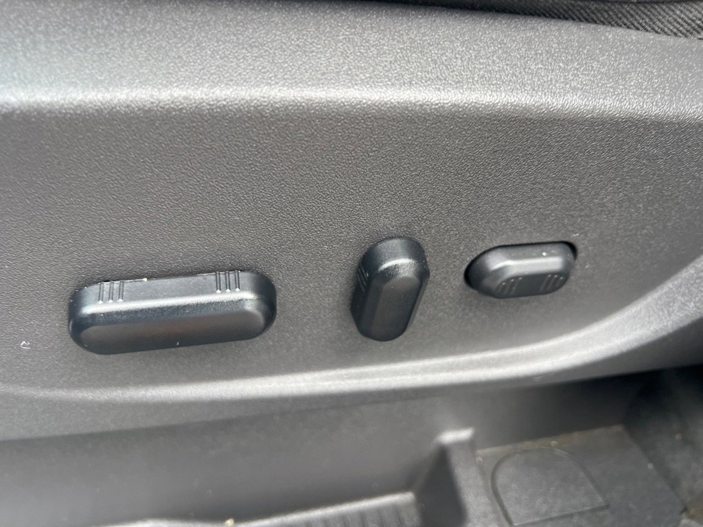 Used 2013 Ford Escape SEL image 26