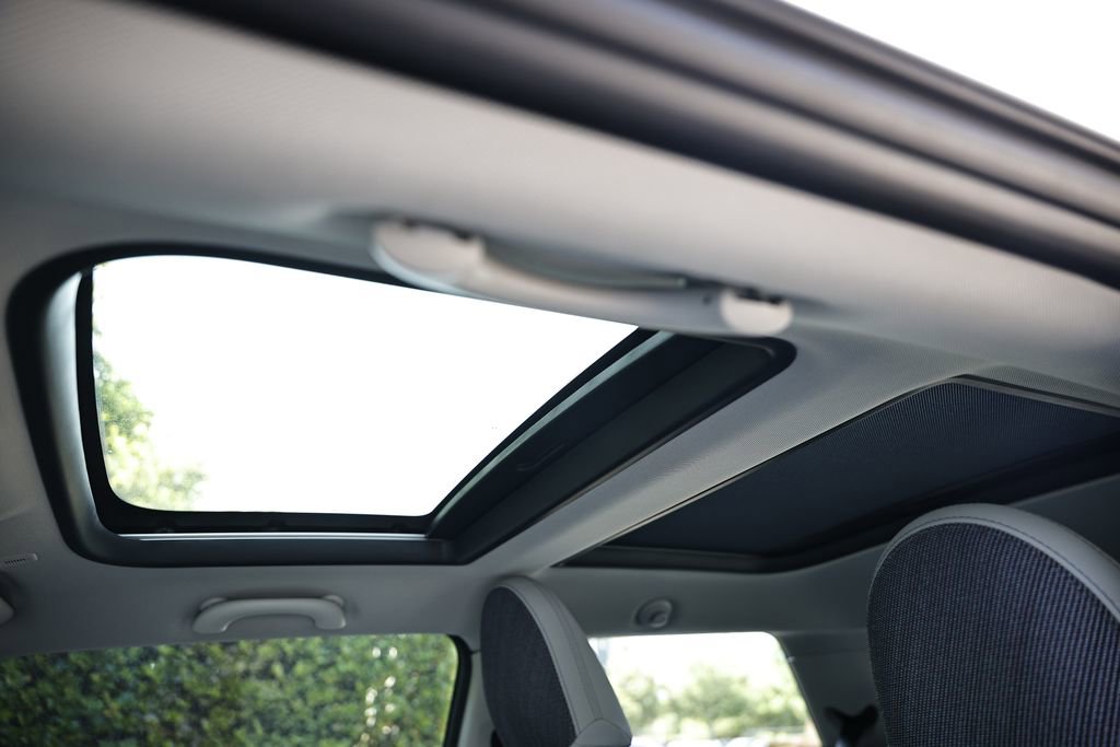 Used 2025 MINI Cooper S FWD image 17