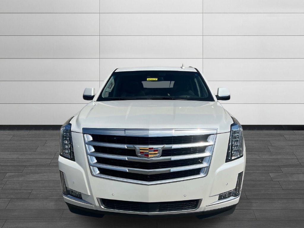 Used 2018 Cadillac Escalade ESV Premium Luxury AWD/4WD image 8