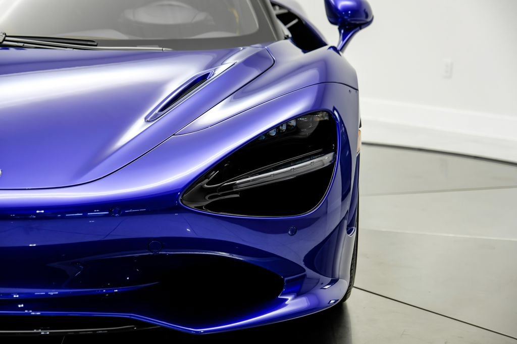 Used 2026 McLaren 750S Spider RWD image 49